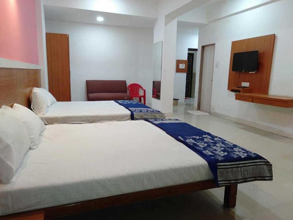 Hotel Sai Leela Loadging & Boarding Amarnāth Kültér fotó